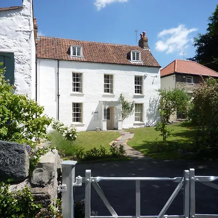 The Old Barn At Trymwood Holiday home