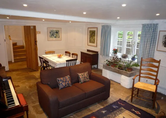 The Old Barn At Trymwood