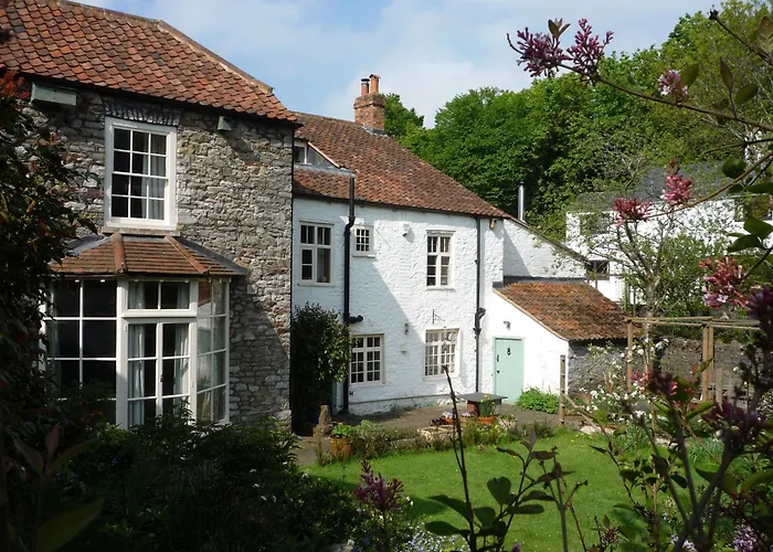 Holiday home The Old Barn At Trymwood